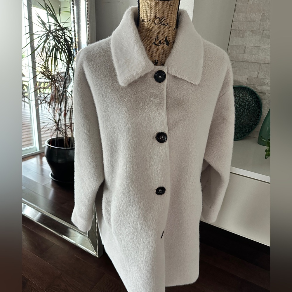Parfois Oversize Teddy Shaggy Coat Ecru M/L